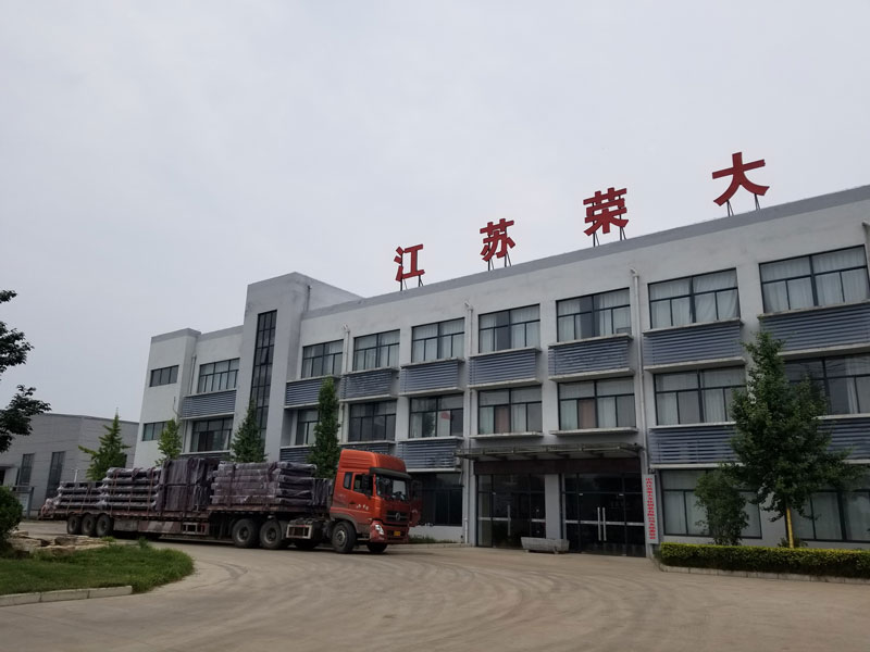 榮大第三批智能垃圾分類(lèi)亭發(fā)貨案例