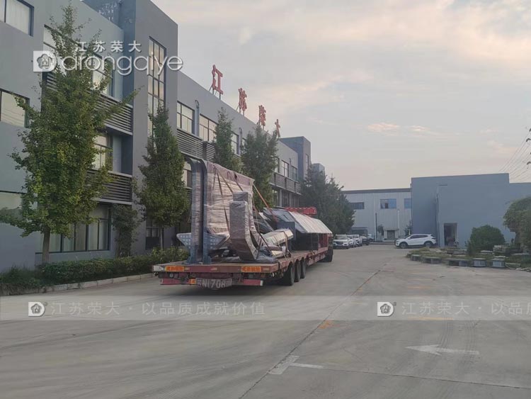 上海智能公交站臺(tái)第七批次發(fā)貨