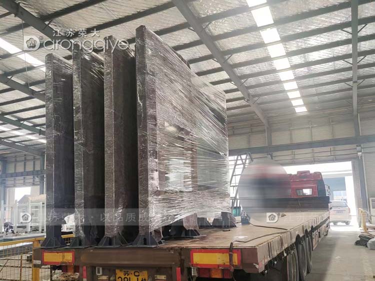 安徽公交候車(chē)亭裝車(chē)圖片